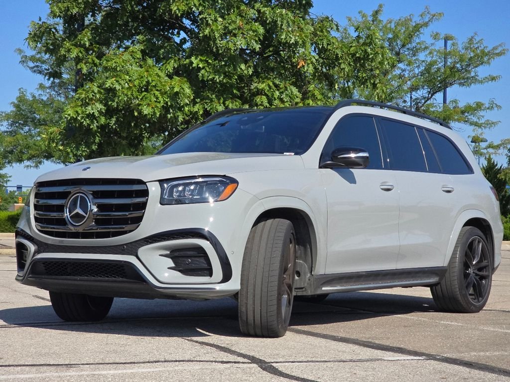 Certified Used 2024 MANUFAKTUR Alpine Gray Mercedes-Benz GLS 580 image 12