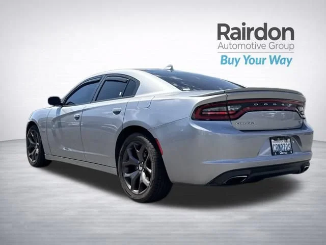 Used 2016 Billet Clearcoat Dodge R/T image 5