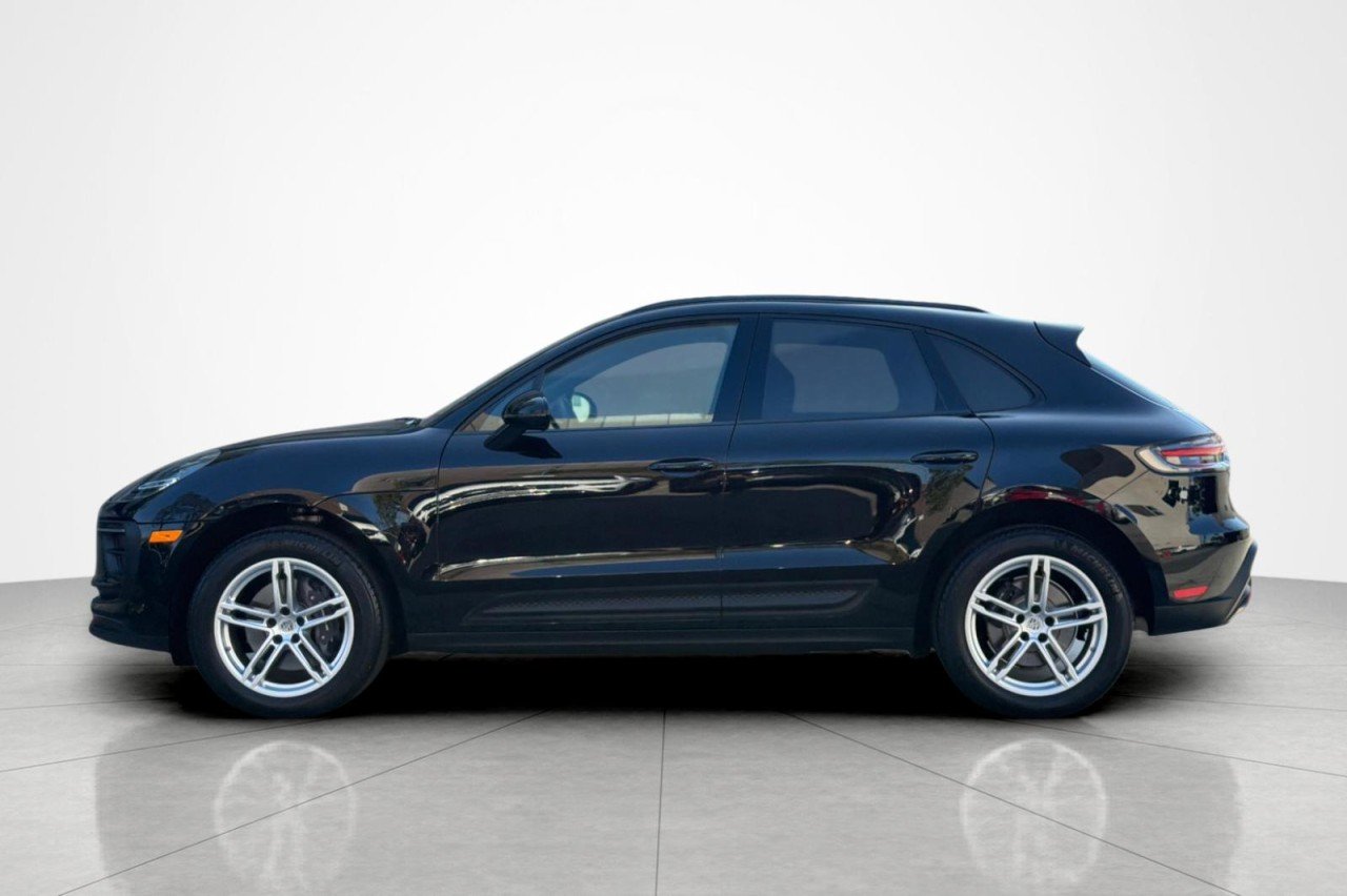 Used 2025 Black Porsche  image 2