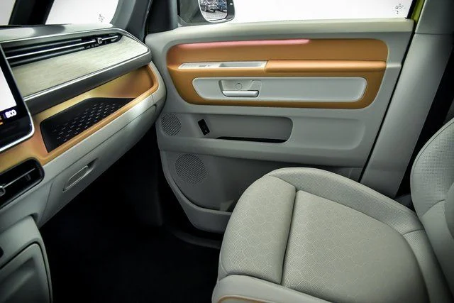 2025 Volkswagen ID. Buzz 1st Edition - Photo 18