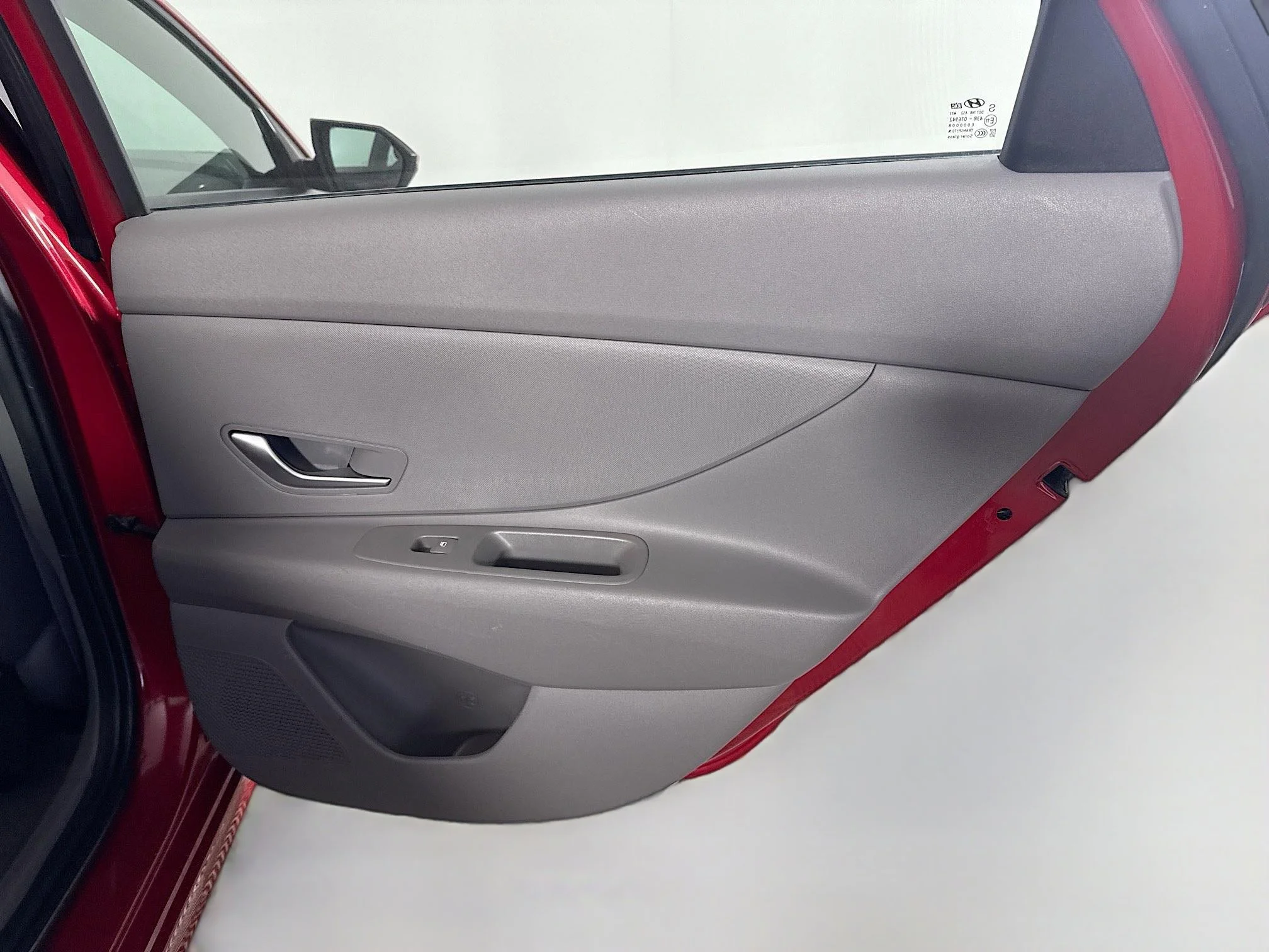 Used 2023 Scarlet Red Pearl Hyundai Blue image 24