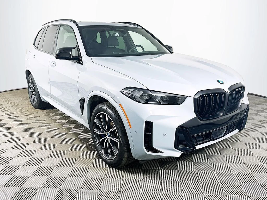 2026 BMW X5 M60i - Photo 3