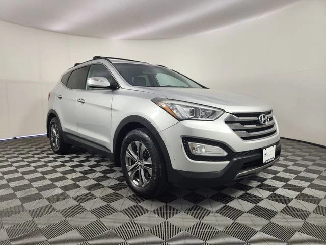 Used 2014 Silver Hyundai Base image 6