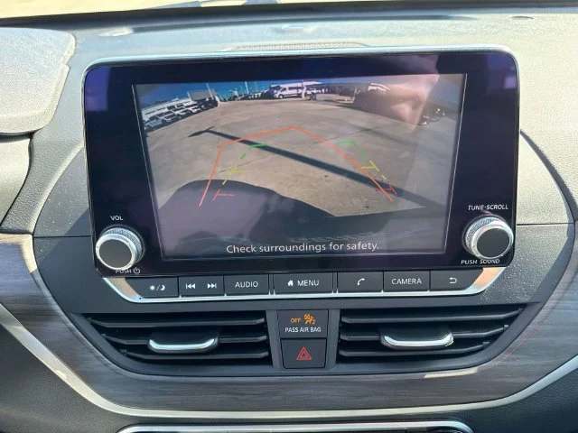 Used 2025 Gray Nissan 2.5 SV image 37