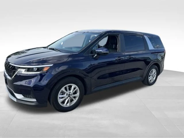 Used 2023 Blue Kia LX Seat Package image 16