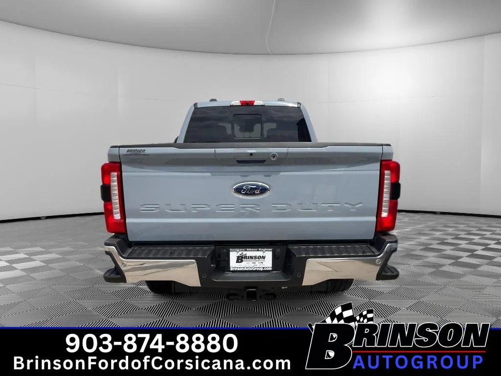 New 2026 Glacier Gray Metallic Tri-Coat Ford F-250® Lariat® image 4