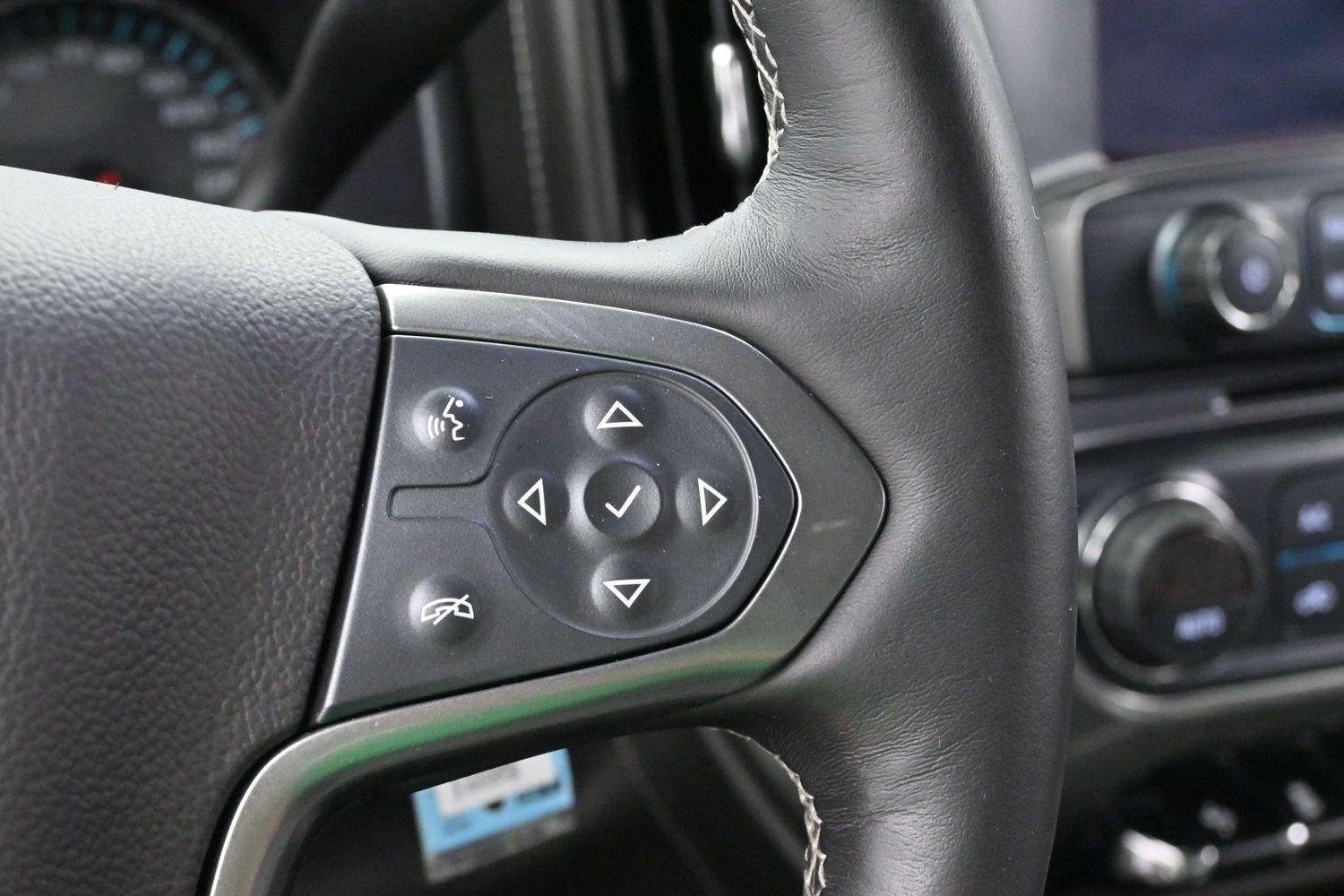 Used 2018 BLACK Chevrolet LTZ image 19
