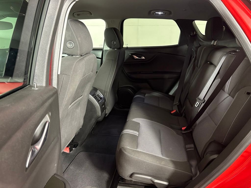 Used 2025 Orange Chevrolet LT image 35