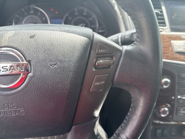 Used 2018 Blue Nissan SL image 19