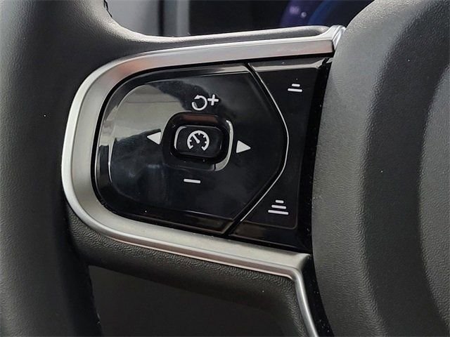 2025 Volvo XC90 Ultra - Photo 17