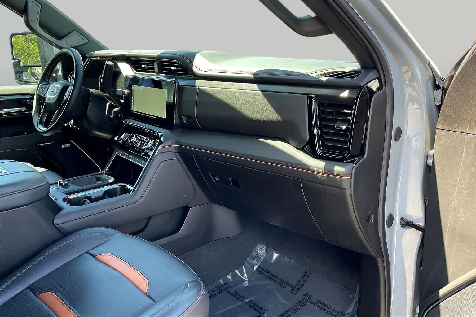 Used 2024 Thunderstorm Gray GMC AT4 image 27