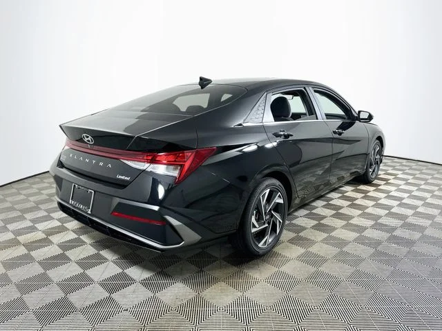New 2026 Hyundai ELANTRA Limited