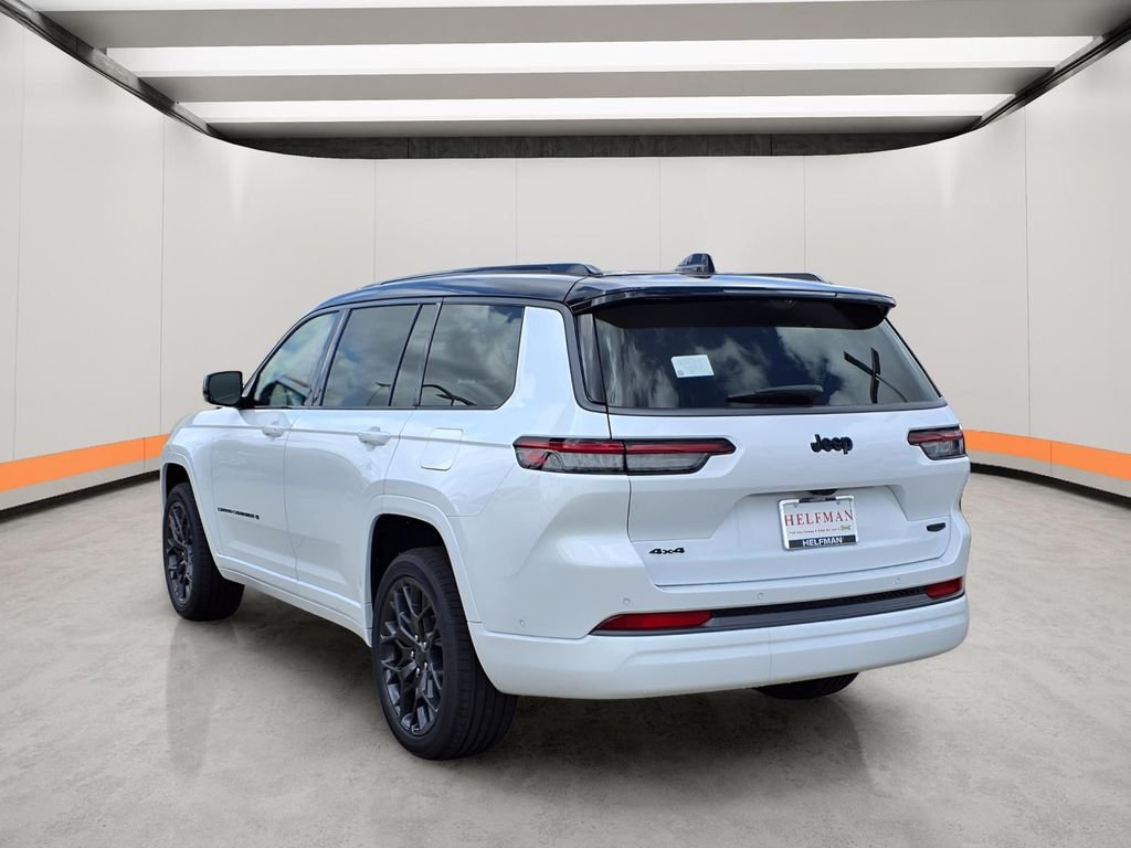New 2026 Bright White Clear-Coat Exterior Paint Jeep Summit image 4