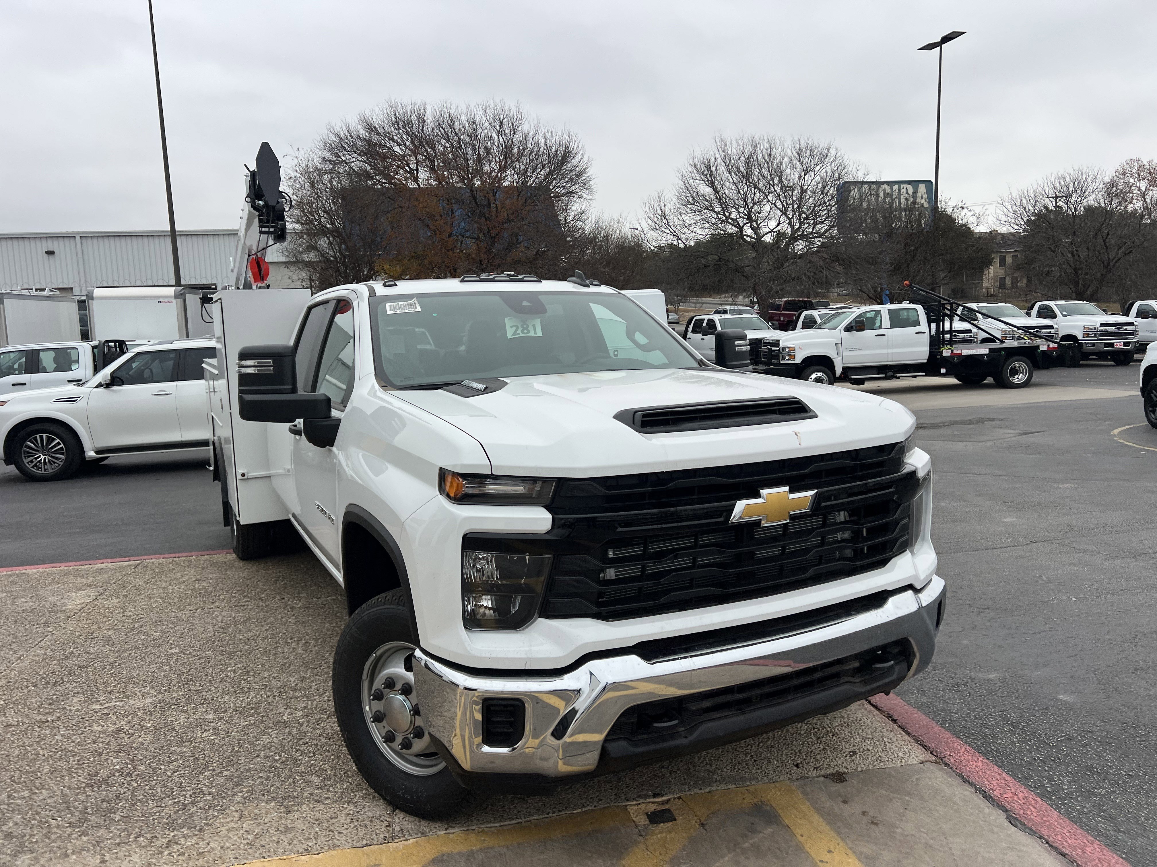 2025 Chevrolet Silverado 3500 HD Work Truck - Photo 7