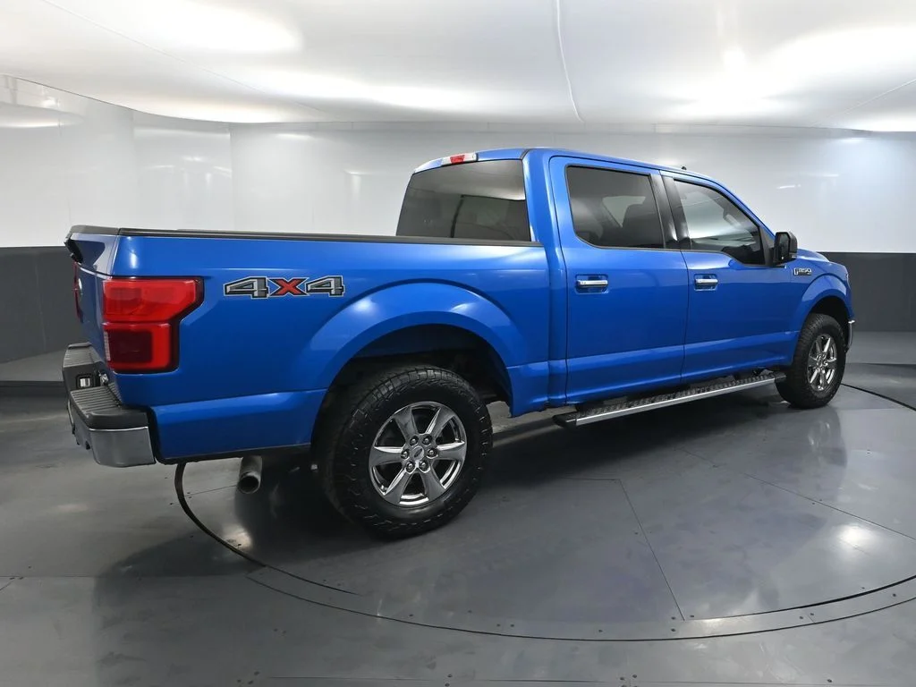 Used 2020 Blue Ford XLT image 6
