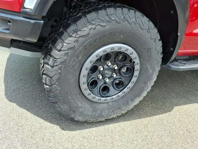 Used 2024 Red Ford Raptor image 15