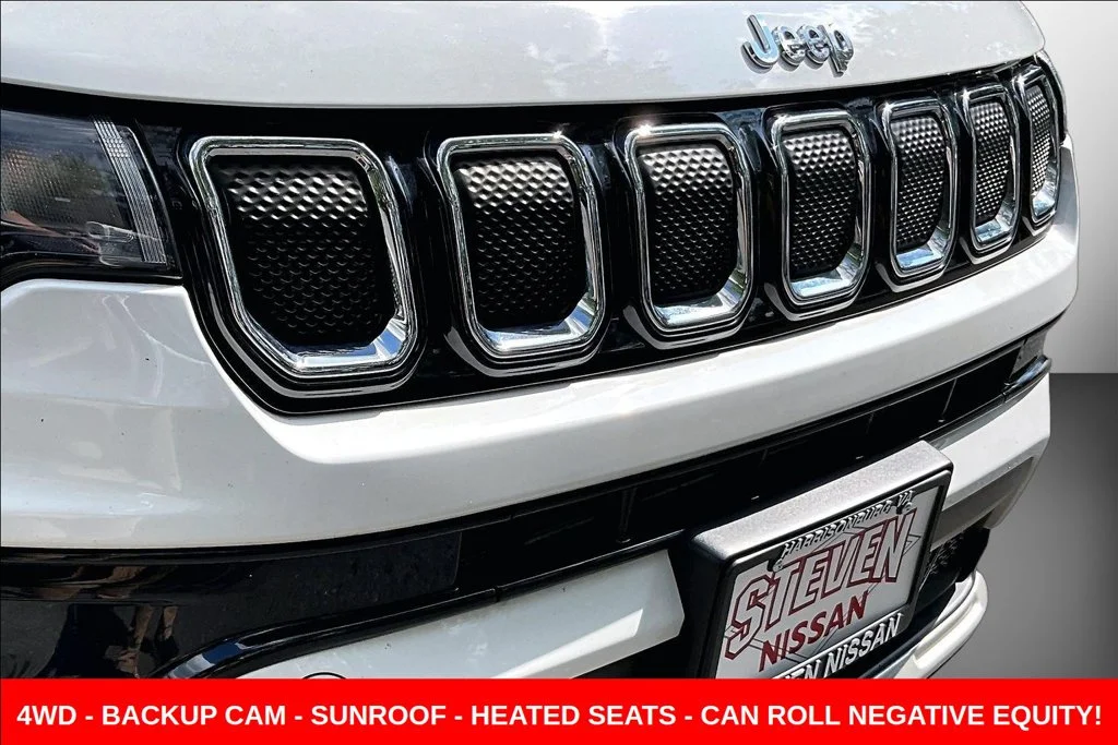 Used 2022 White Jeep Limited image 32