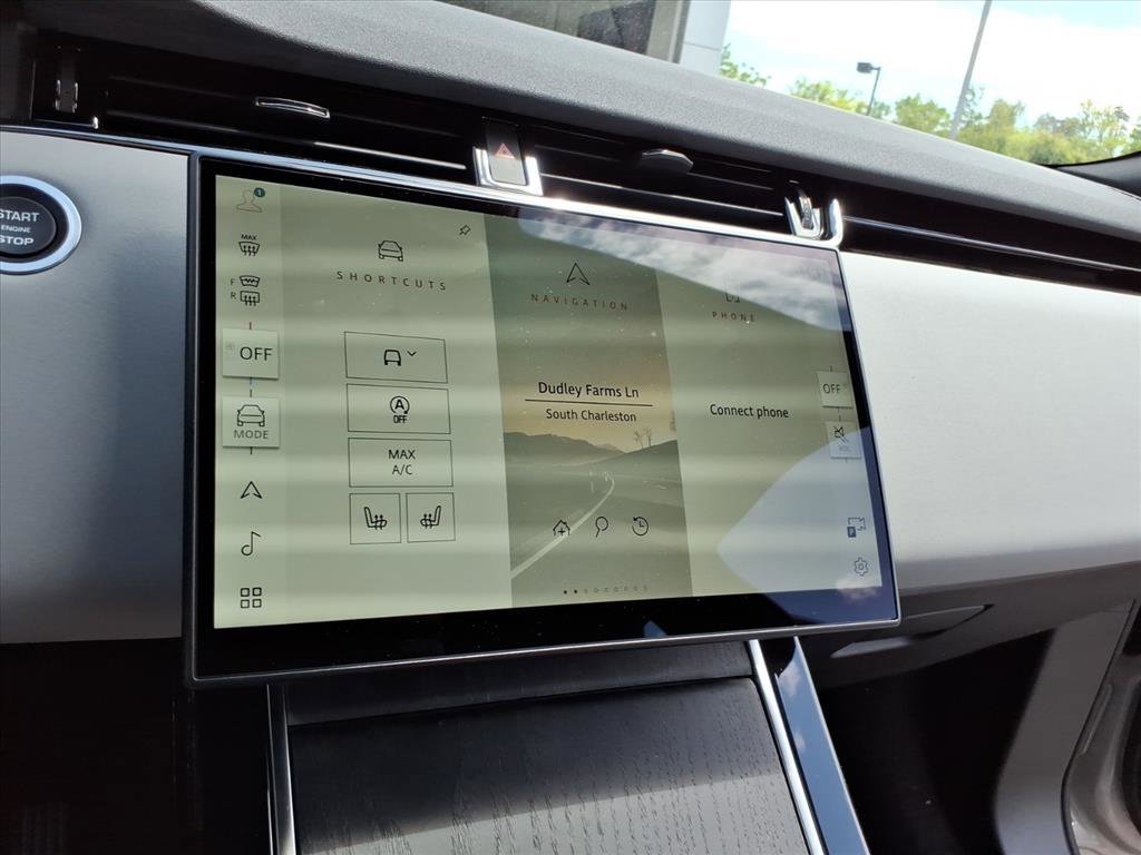New 2026 Seoul Pearl Silver Metallic Land Rover Core S image 19