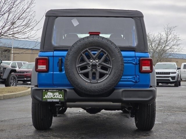 New 2026 Hydro Blue Pearl-Coat Exterior Paint Jeep Sport image 23