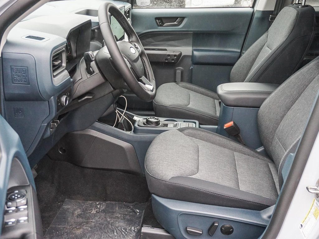 2025 Ford Maverick XLT - Photo 17
