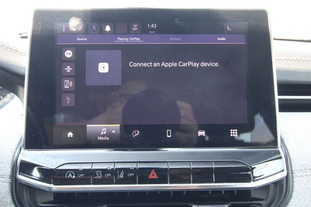 Used 2022 Blue Jeep Latitude Lux image 31