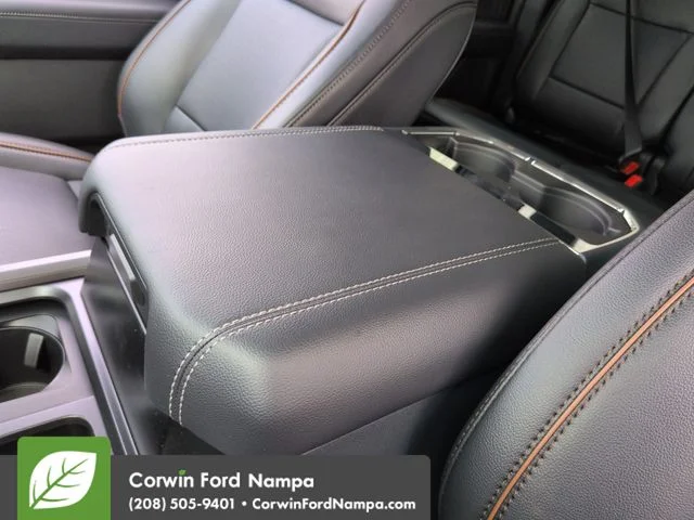 New 2026 Glacier Gray Metallic TriCoat Ford Lariat image 19
