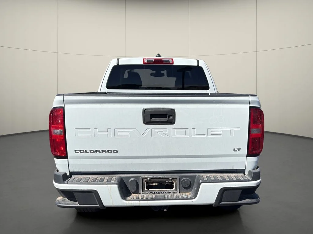 Used 2021 White Chevrolet LT image 6