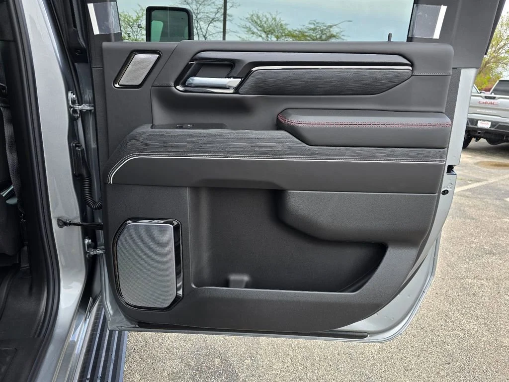 2026 GMC Sierra 2500HD AT4X - Photo 31