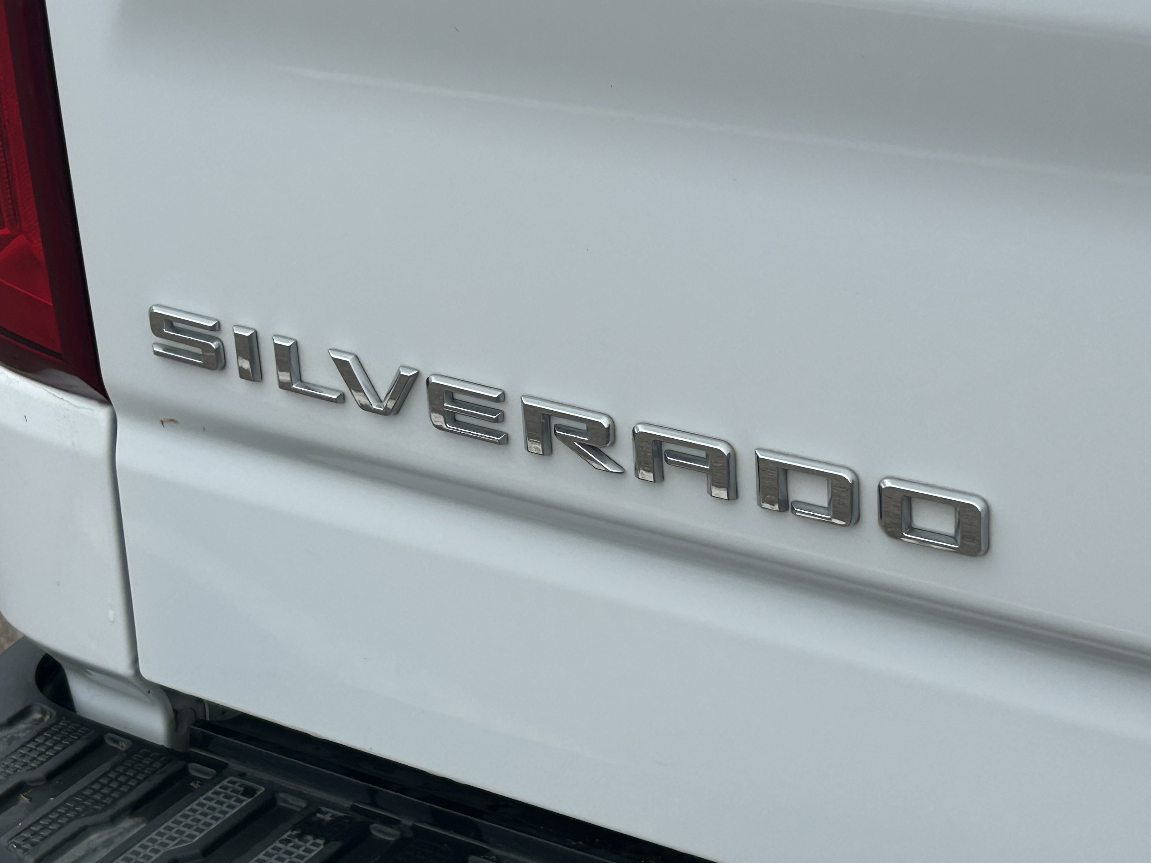 Certified Used 2021 SUMMIT WHITE Chevrolet Custom Trail Boss image 10