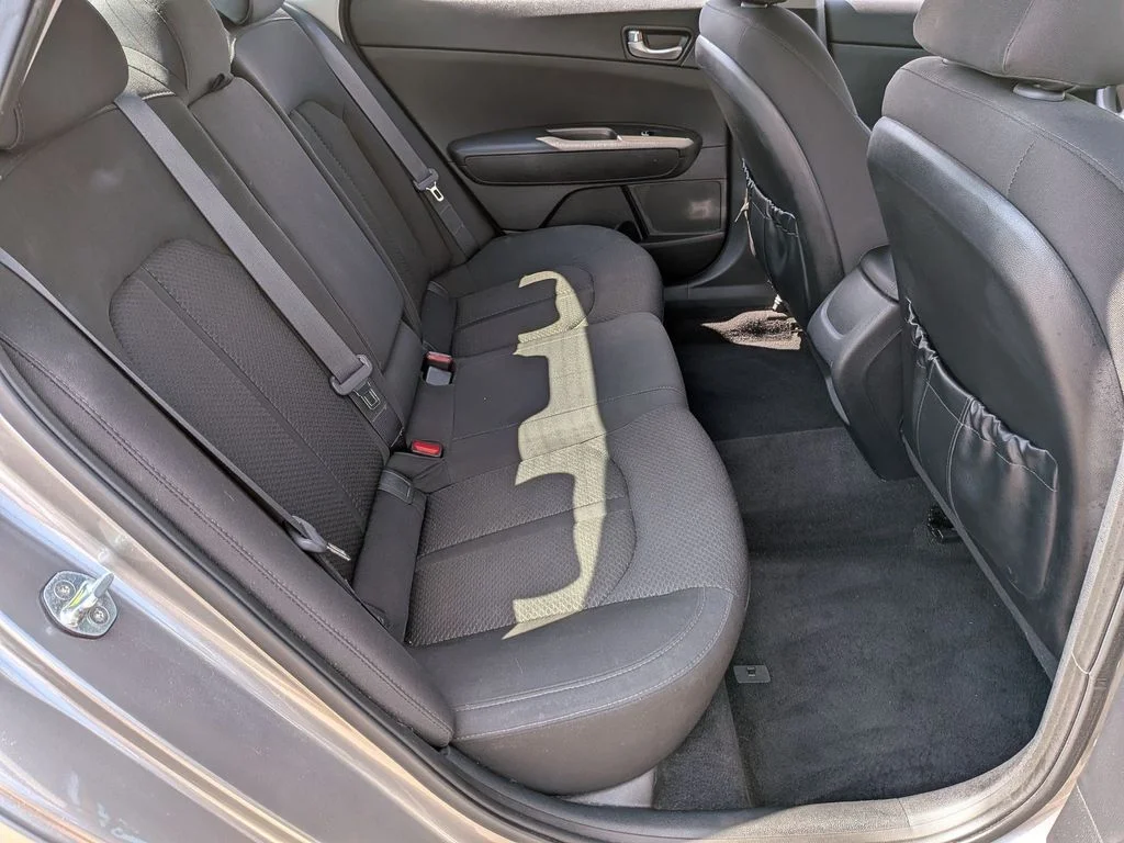 Used 2016 Gray Kia LX image 25
