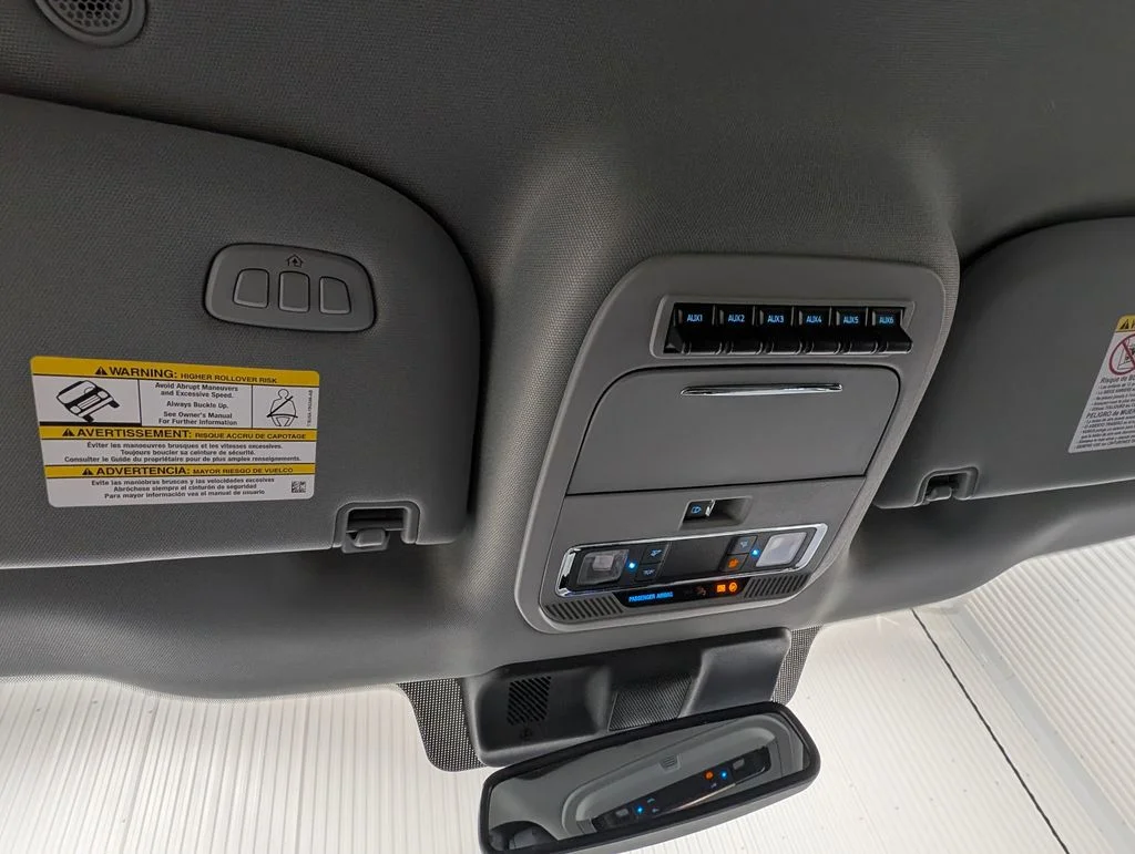 New 2026 Agate Black Metallic Ford F-250® Lariat® image 8