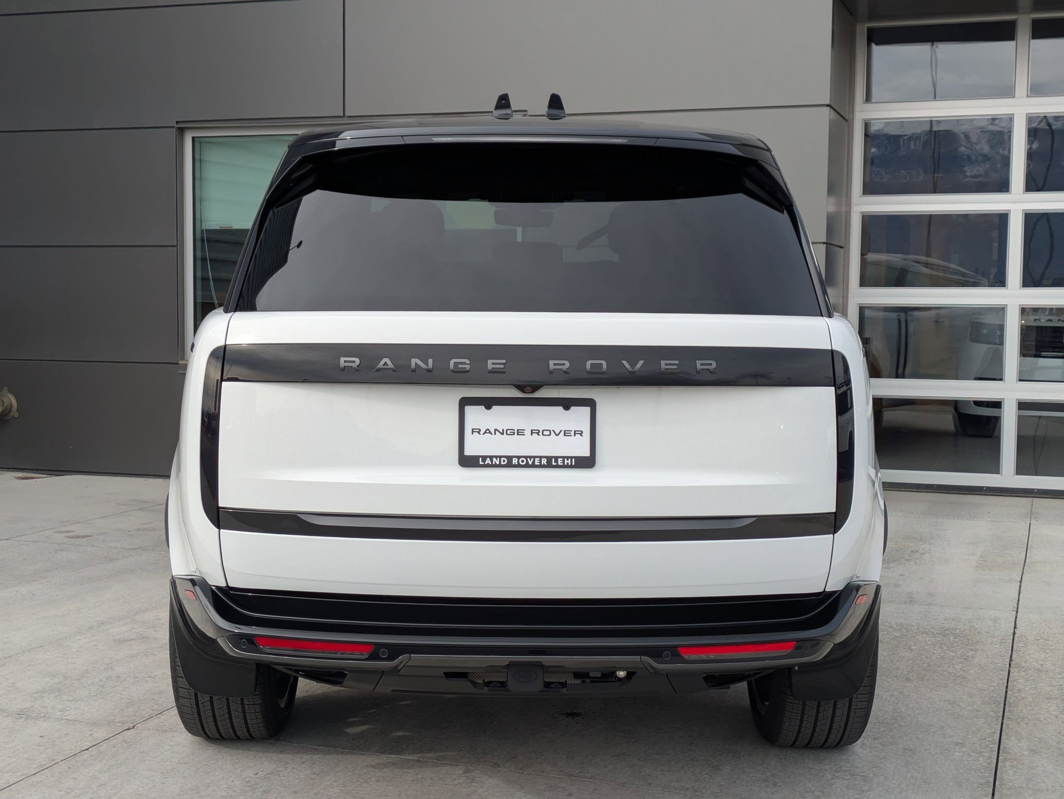 2026 Land Rover Range Rover SE - Photo 7