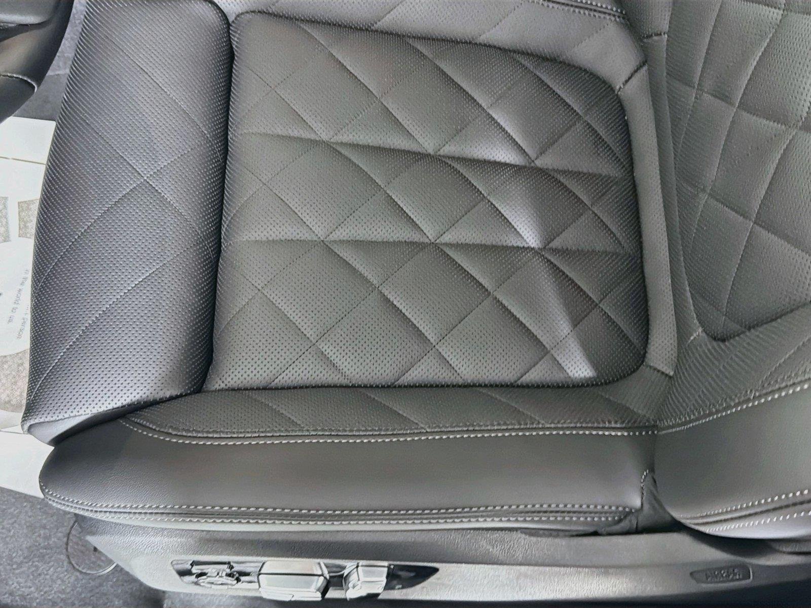 New 2026 Dravit Grey Metallic BMW sDrive40i image 19
