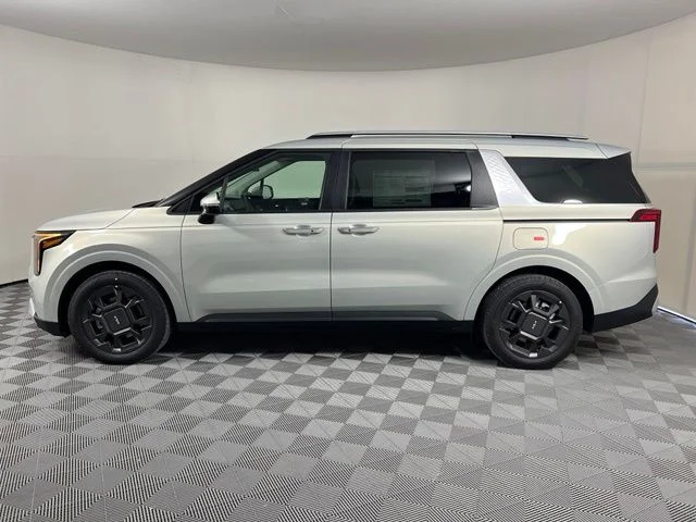 New 2027 White Kia EX image 4