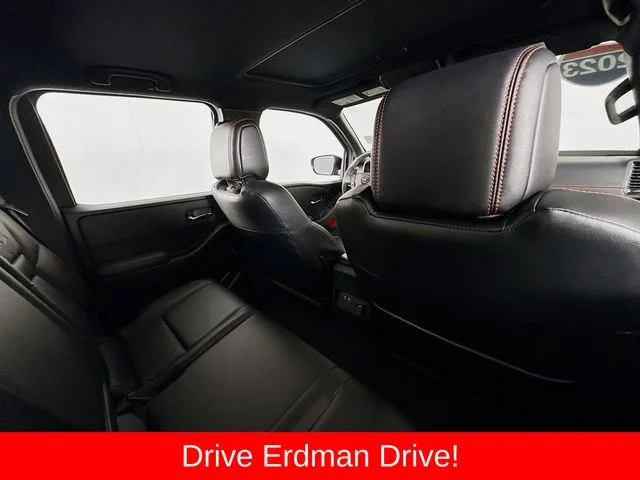 Used 2023 Black Nissan PRO-X image 28