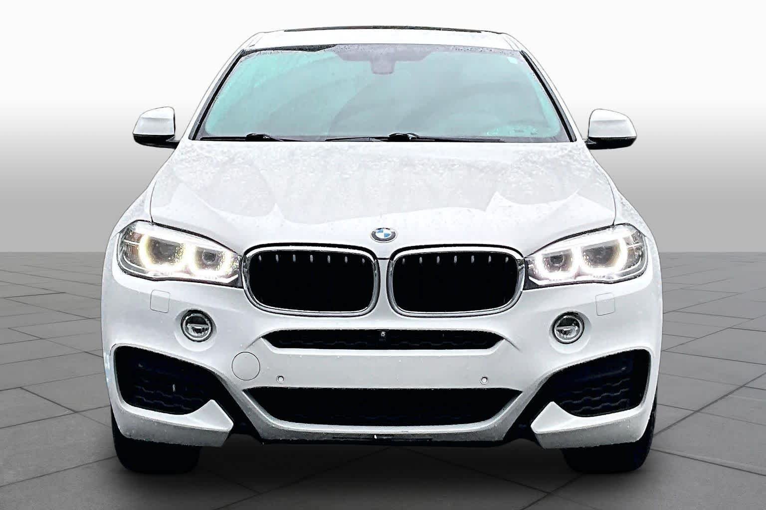 Used 2017 Alpine White BMW xDrive35i image 4
