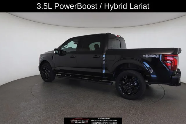 Used 2025 Black Ford Lariat image 10