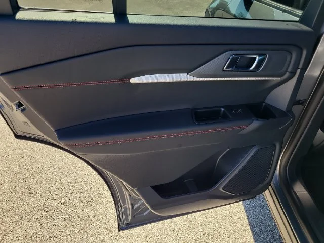New 2027 Gray Metallic Ford ST image 13
