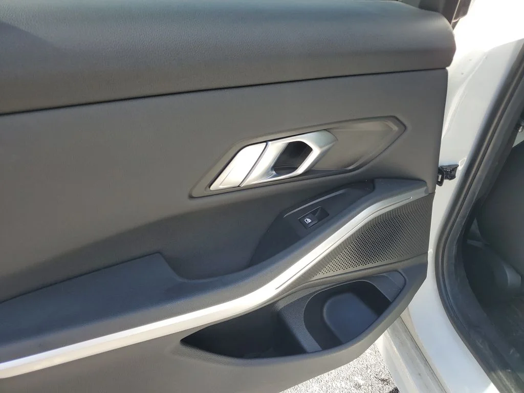 Used 2020 White BMW M340i image 8