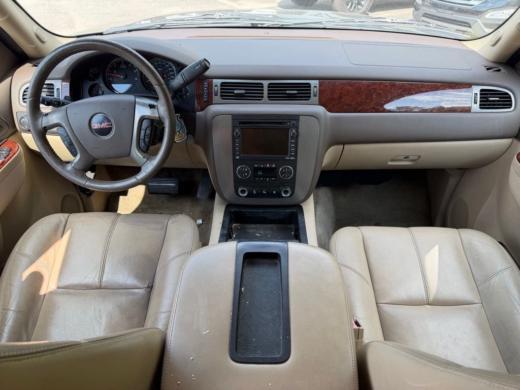 Used 2010 Black GMC SLT image 10