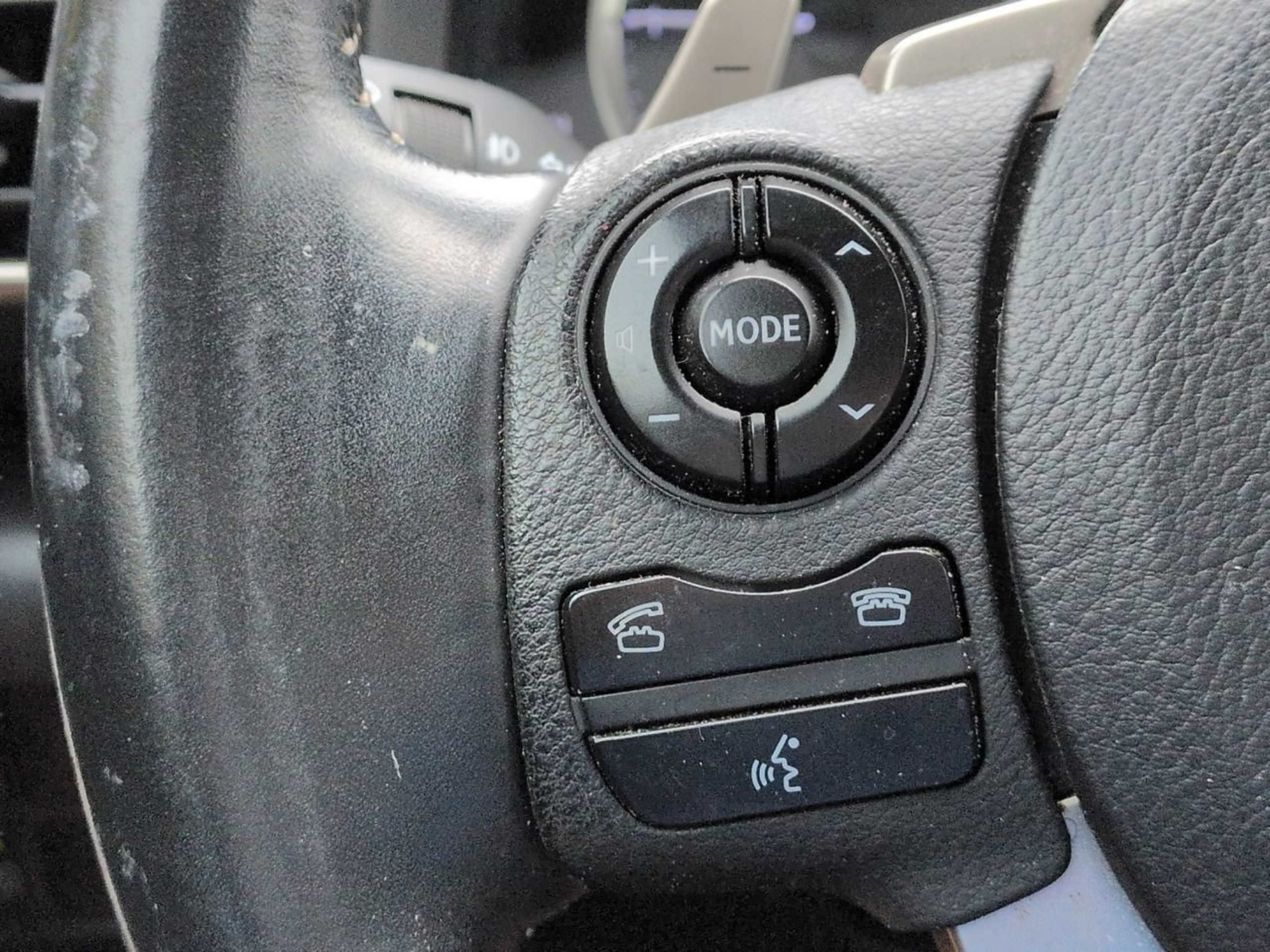 Used 2015 Silver Lexus 250 image 23