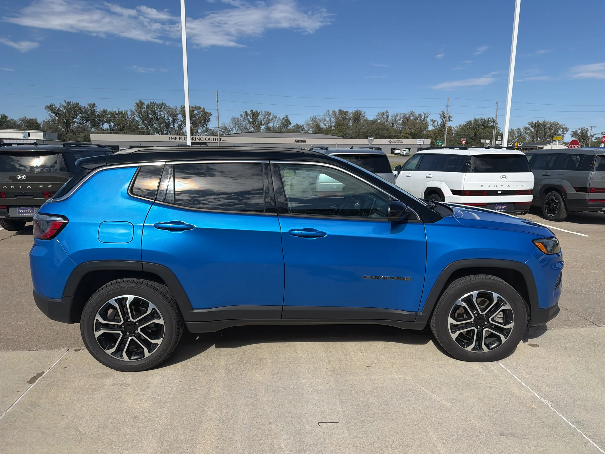 Used 2024 Blue Jeep Limited image 9