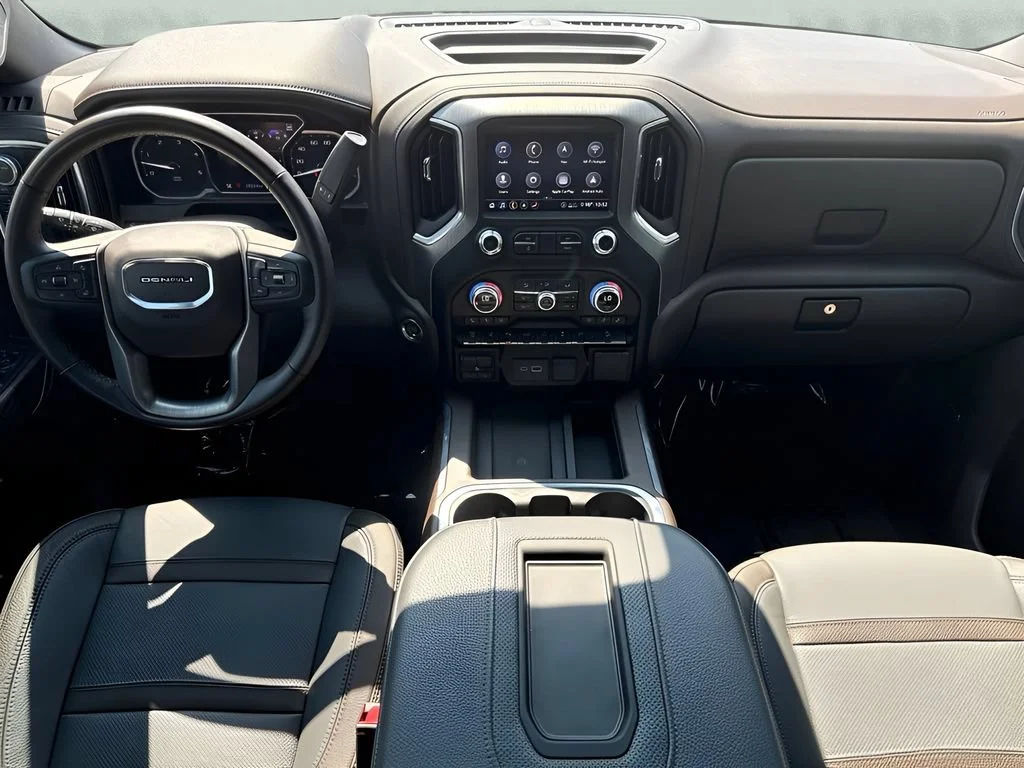 Used 2020 WHITE FROST TRICOAT GMC Denali image 14