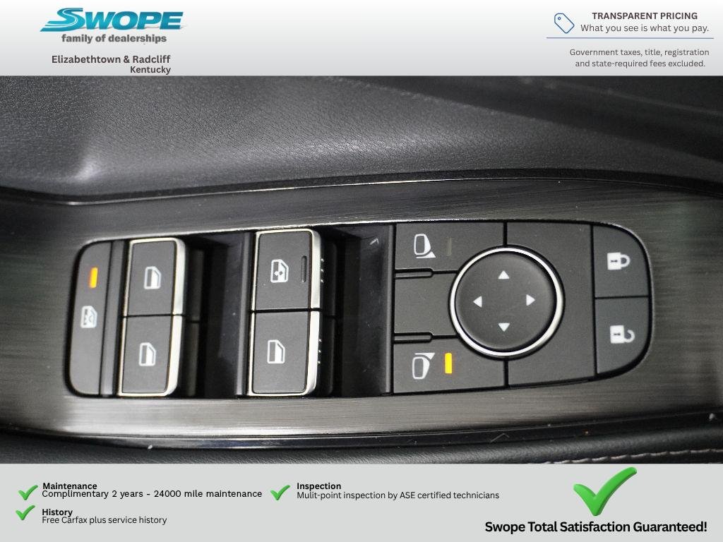 Used 2026 Super Black Nissan SL image 15