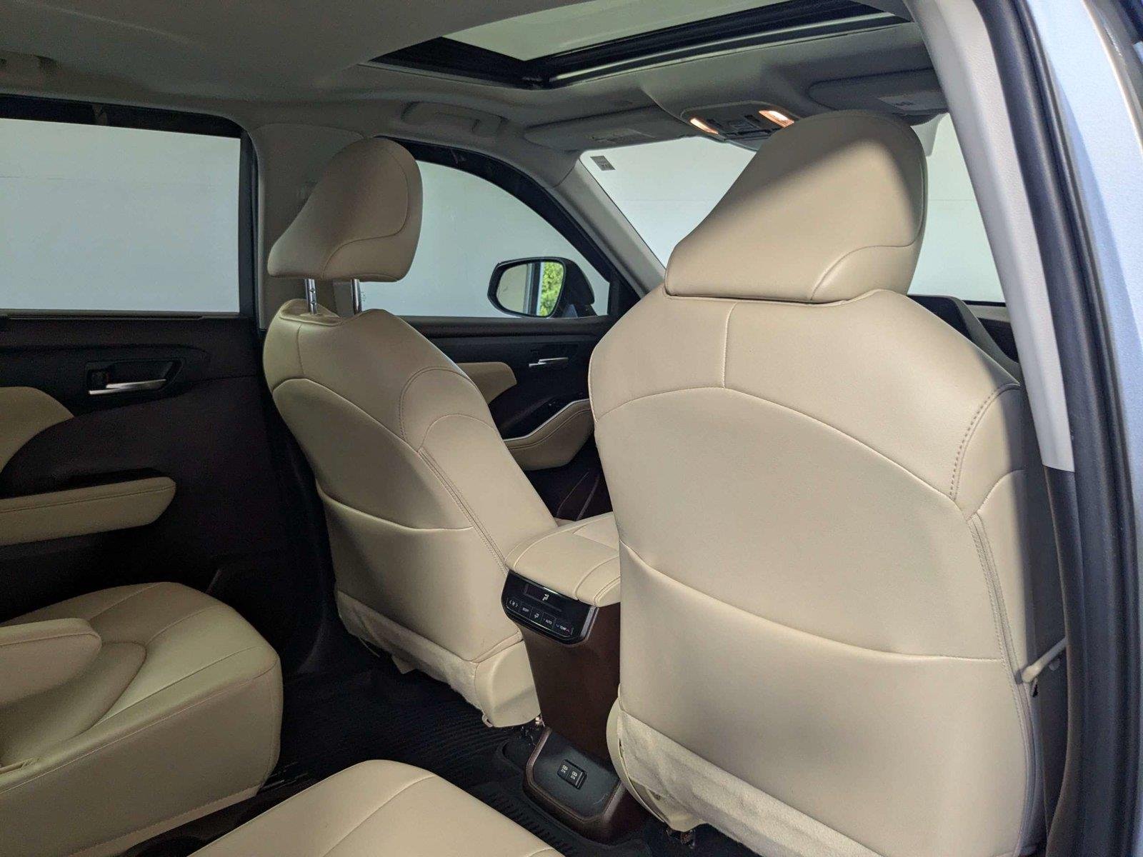 Used 2021 Celestial Silver Metallic TOYOTA XLE image 32