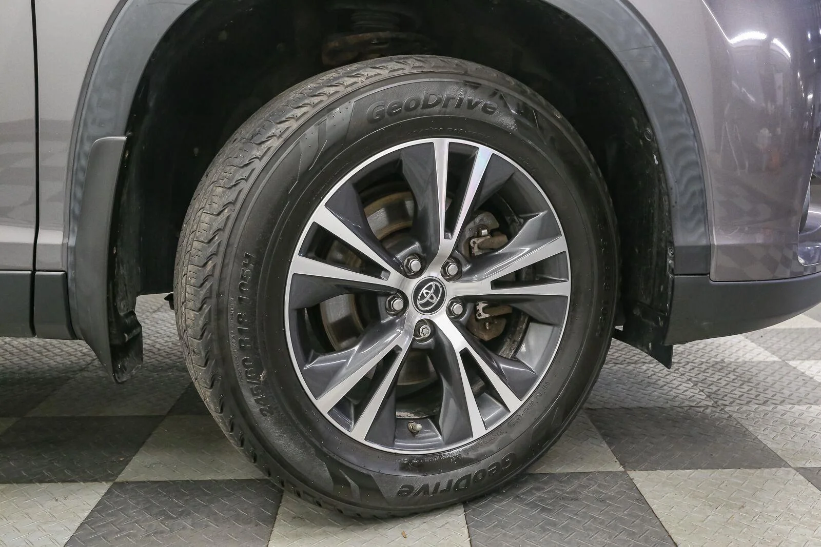 Used 2019 Predawn Gray Mica Toyota LE image 14
