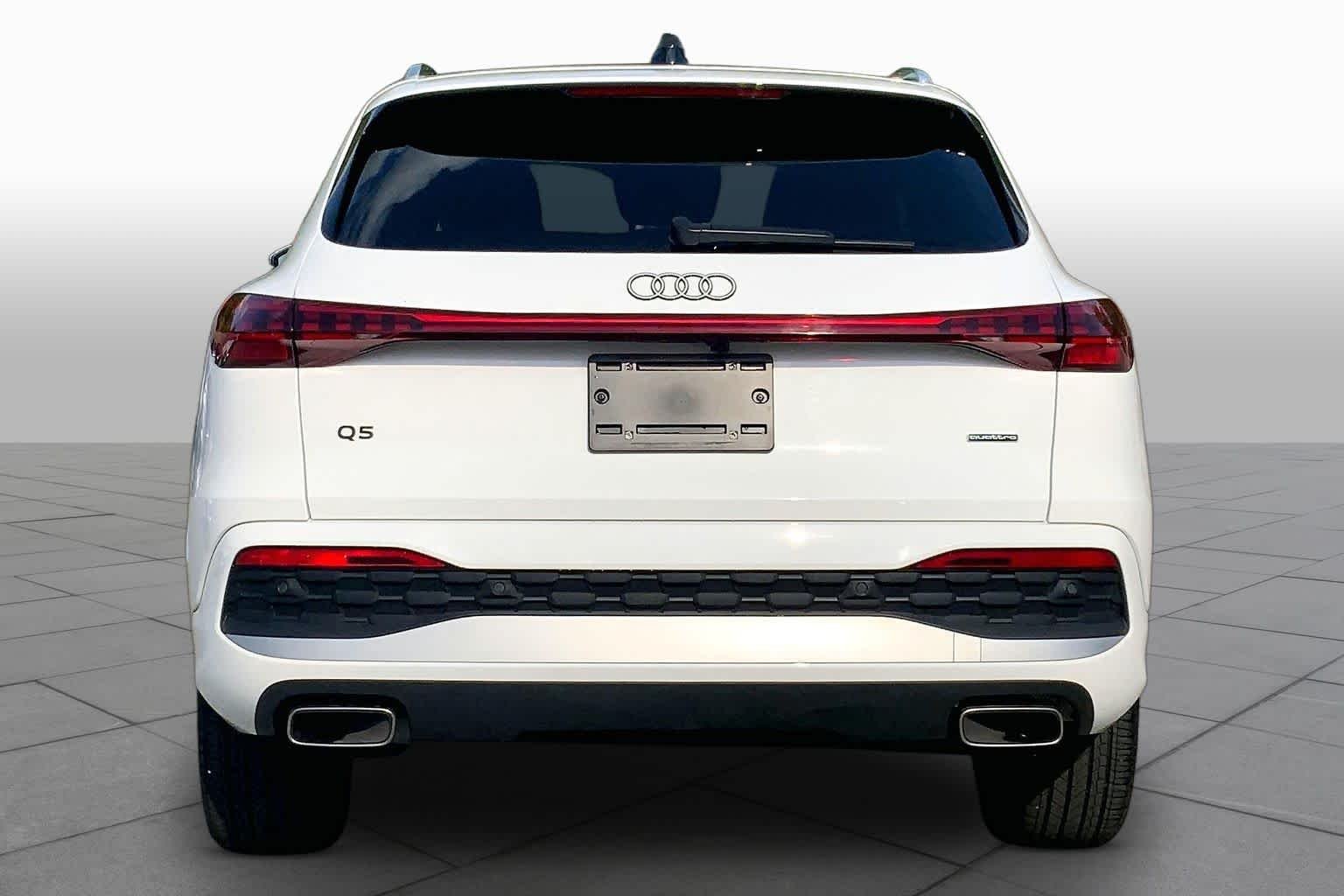 Used 2025 Arkona White Audi Premium Plus image 5