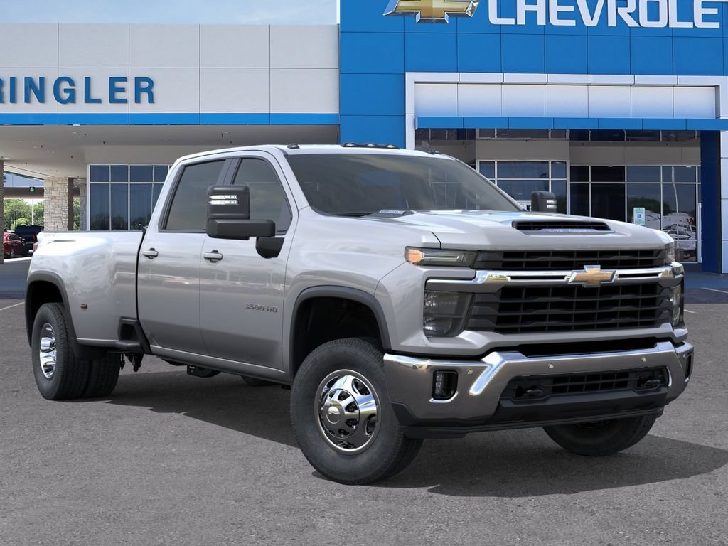 New 2026 Sterling Gray Metallic Chevrolet LT DRW image 7