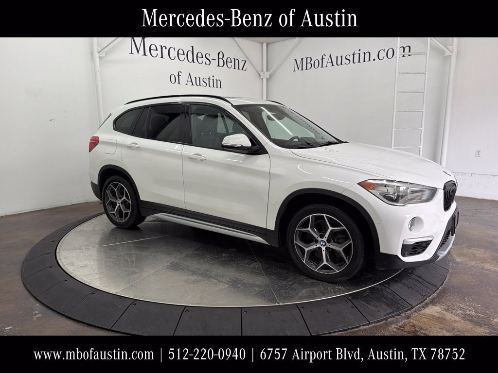 Used 2017 White BMW sDrive28i image 1