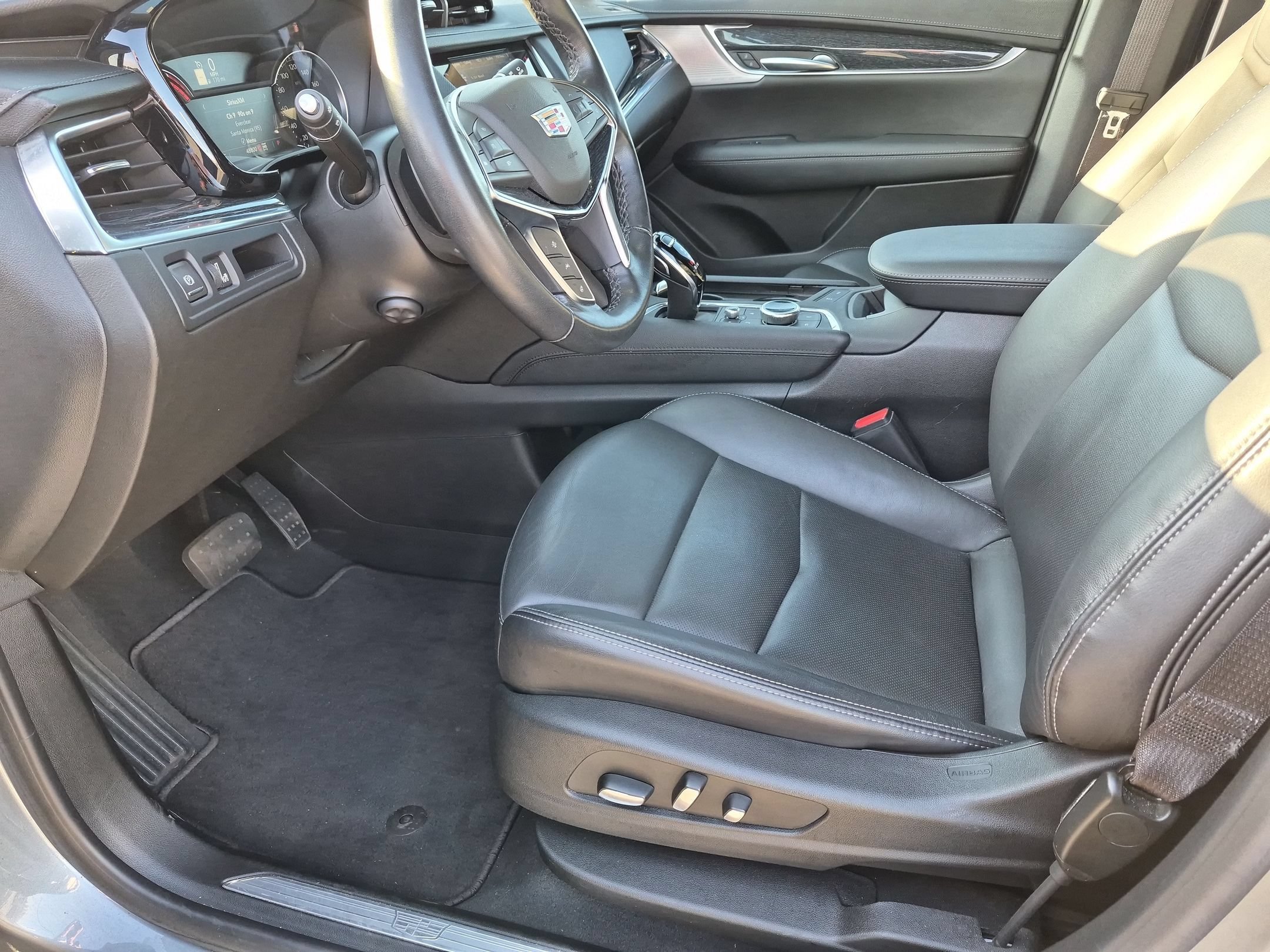 Used 2023 Argent Silver Metallic Cadillac AWD Premium Luxury image 15